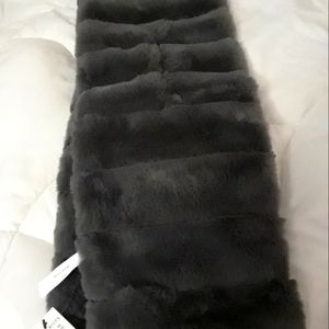 Stunning Mob Core  Accessory !  Talbots faux fur scarf in charcoal grey. Unisex